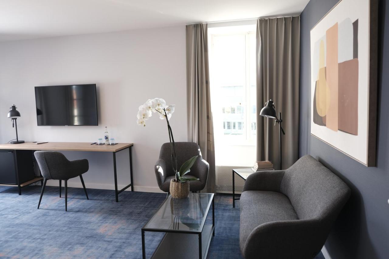 Boutique Hotel De L'Ecu Vaudois Begnins Luaran gambar