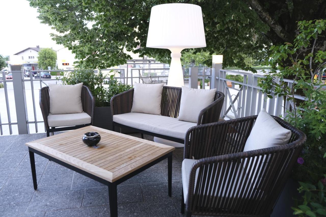 Boutique Hotel De L'Ecu Vaudois Begnins Luaran gambar
